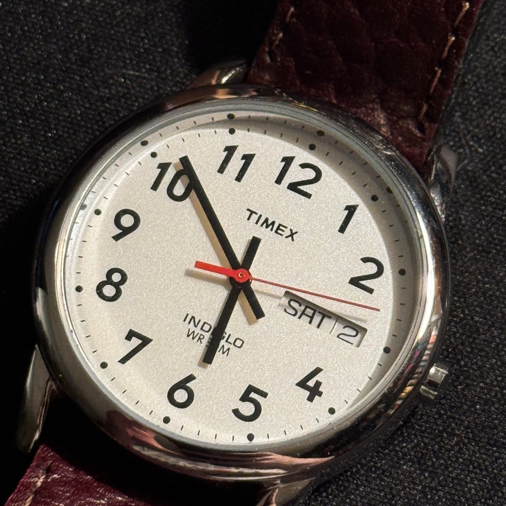 Timex Easy Reader Day Date 35mm Leather Strap Watch - Picture 2 of 5